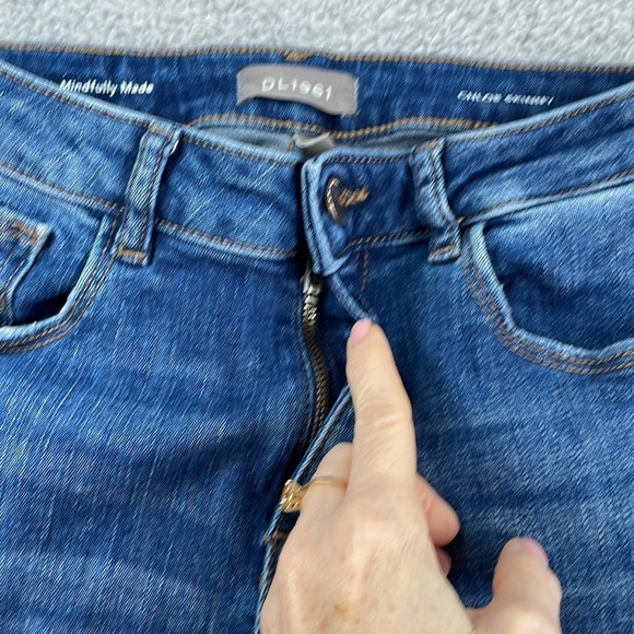 DL1961 Jeans Girls Big Kid 16 Chloe Skinny Medium Wash Stretch Denim Distressed - Picture 6 of 16